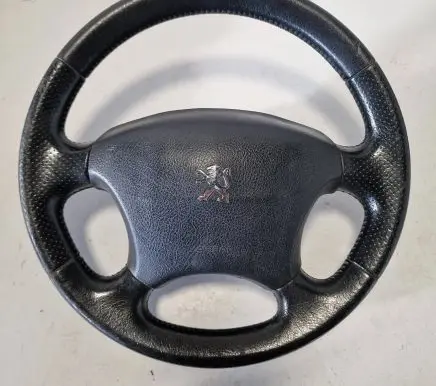 Peugeot 607 Steering wheel