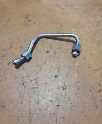 Ford Focus Fuel injector supply line/pipe 