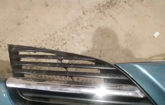 Nissan Primera Front grill 