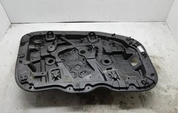 Volvo XC40 Front door window regulator with motor 30747091