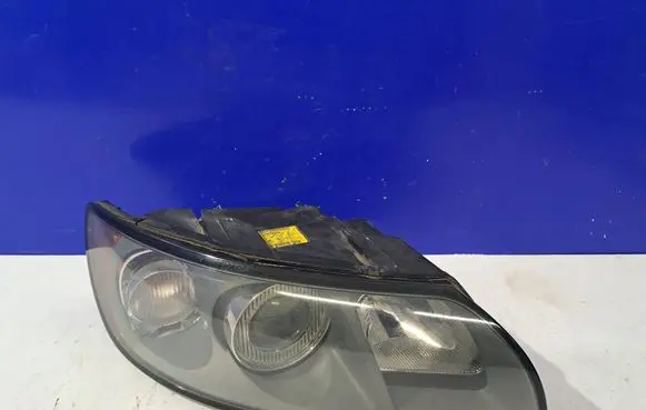 Volvo V50 Headlight/headlamp 30698886 31335224