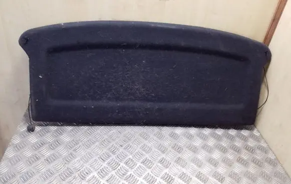 Parcel shelf