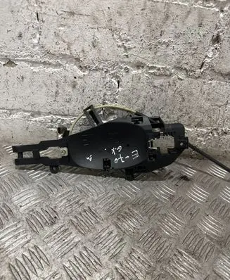 Front door exterior handle/bracket