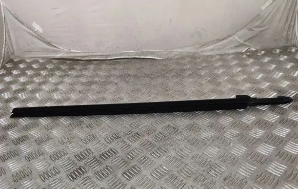 Lexus NX Front door glass trim molding 60FL 68172A