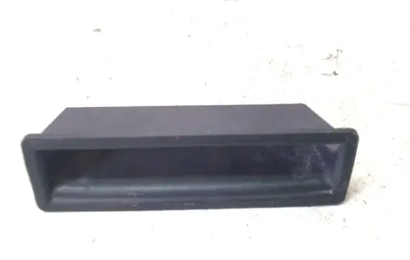 Audi A4 S4 B7 8E 8H Tailgate opening switch