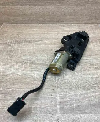 BMW 5 E60 E61 Tailgate/trunk/boot lock/catch/latch 7129931 FS578VA
