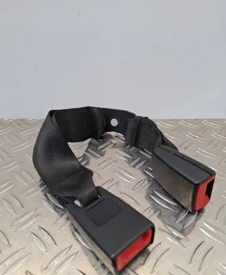 BMW 3 E90 E91 Rear seatbelt buckle 7245663 617517300A