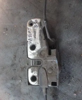 Volkswagen PASSAT B6 Engine bonnet/hood lock/catch 