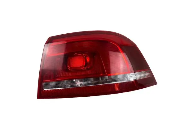 Volkswagen PASSAT B7 Rear/tail lights 3AF945096E