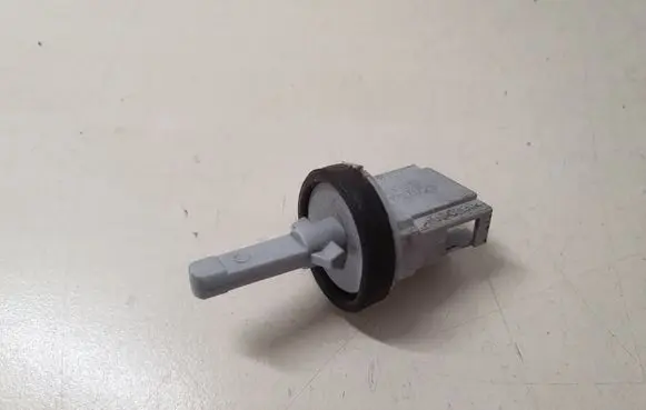 Interior temperature sensor