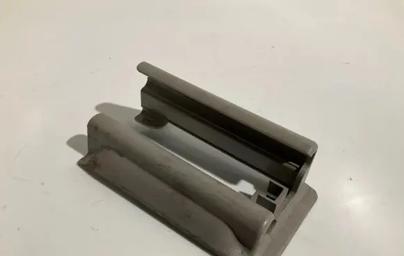 Mercedes-Benz E W211 Front driver seat rail trim 2119190820 70040004
