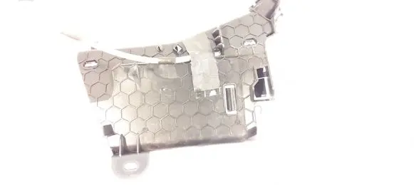 BMW 2 F45 Other engine part 9332509