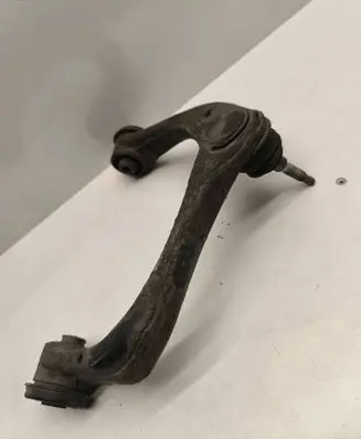 Ford F150 Front upper control arm/wishbone L343091