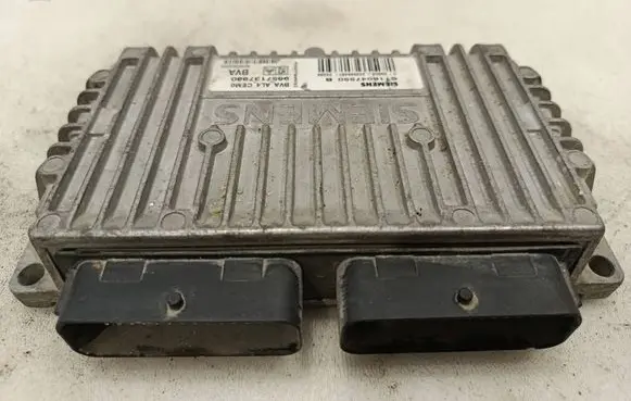 Citroen C5 Gearbox control unit/module 8200302005 9657137880 S118047550B