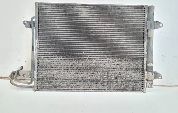 Volkswagen Caddy A/C cooling radiator (condenser) 1T0820411B