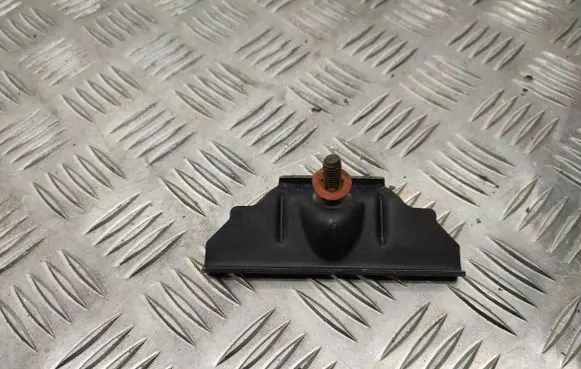 Battery bracket