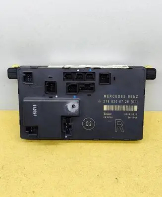 Mercedes-Benz CLS C219 Door control unit/module 2198200726 00005030