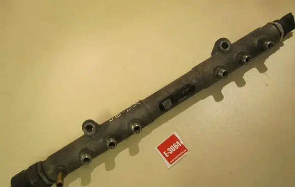 Fuel main line pipe