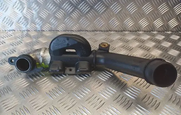 Peugeot 308 Turbo air intake inlet pipe/hose 9653778480