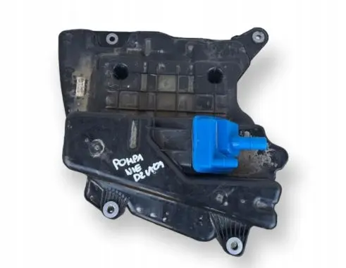 Audi A4 S4 B9 AdBlue liquid reservoir 8W0131878BH