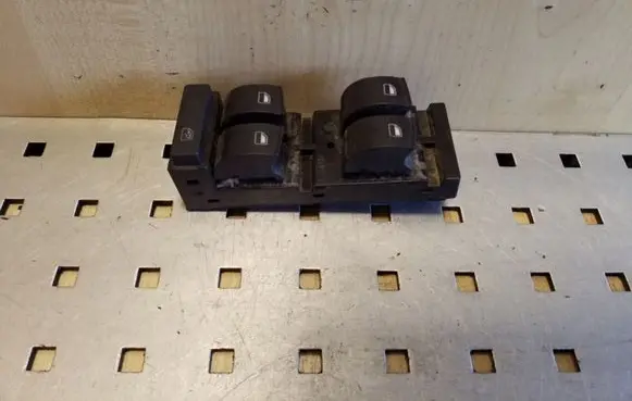Audi A3 S3 8L Electric window control switch 4B0959851B