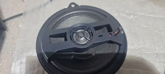 Renault Modus Rear door speaker 8200110683