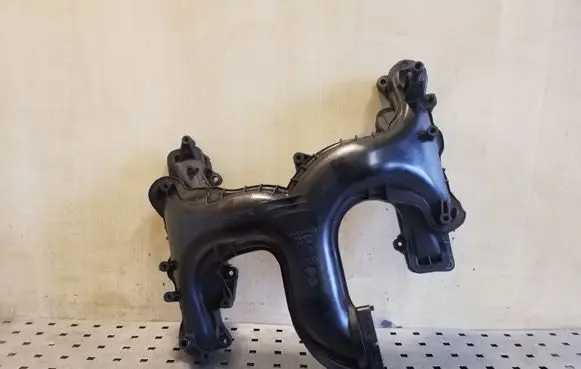 Audi Q7 4L Intake manifold 059129711CF