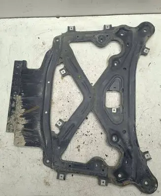 Audi Q7 4M Front subframe 4m1399345c