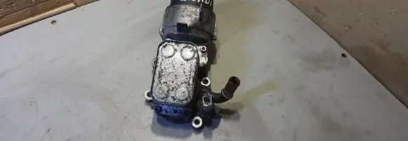 Peugeot RCZ Oil filter mounting bracket FL515