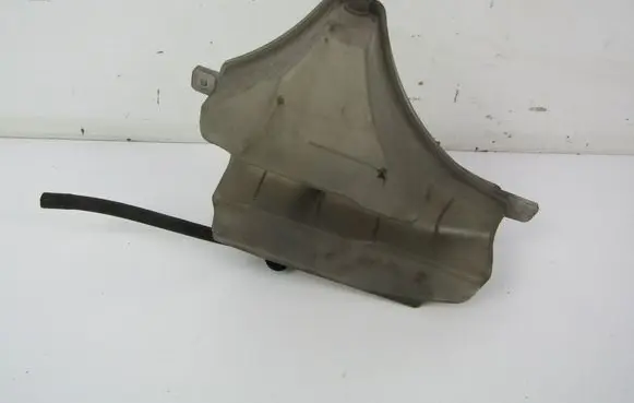Mazda 6 Coolant expansion tank/reservoir SH0115350