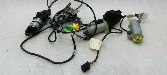 Mercedes-Benz SLK R171 Seat adjustment motor 