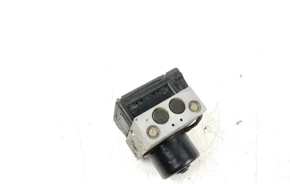 Volvo XC70 ABS Pump 9467588 9467586