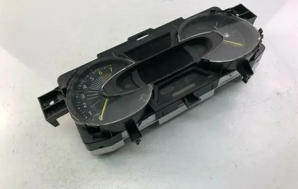 Renault Captur Speedometer (instrument cluster) 248109243R K3496