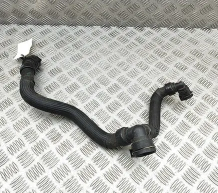 Peugeot 3008 II Engine coolant pipe/hose 9822381980