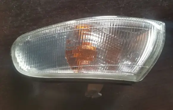 Mazda 626 Front indicator light 183173 010177