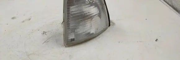 Audi 80 90 B3 Front indicator light 00113
