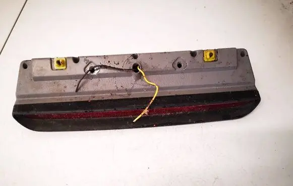 Subaru Forester SF Third/center stoplight 0EW2037