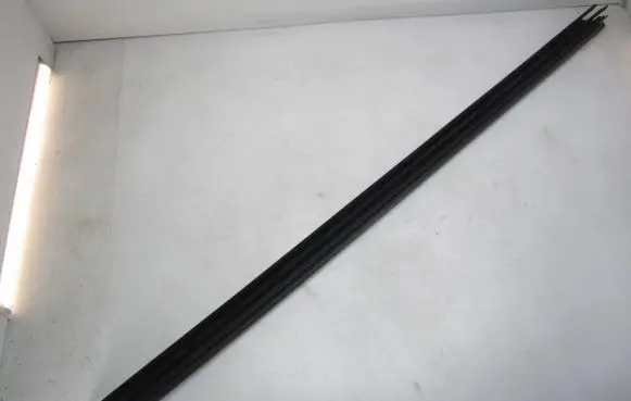 Volkswagen Caddy Front door glass trim molding 2K7837480A