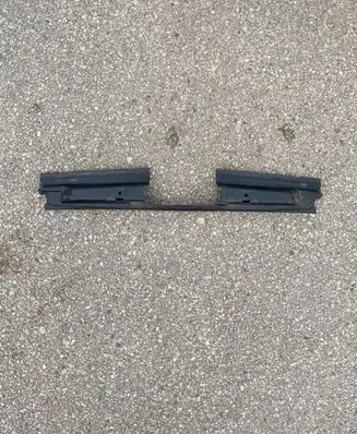 BMW 5 E60 E61 Radiator trim 7050650