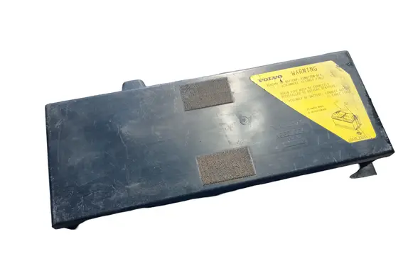 Volvo XC90 Battery box tray 8697004