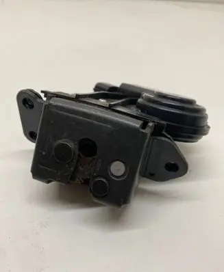 Toyota Verso Tailgate/trunk/boot lock/catch/latch 