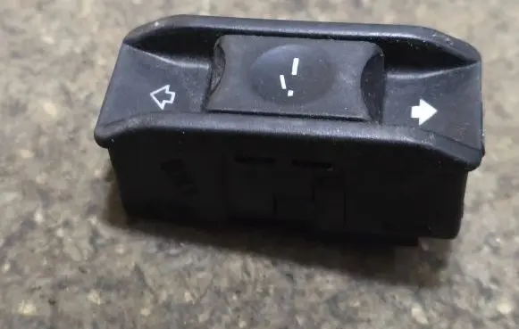 BMW 3 E46 Sunroof switch 6907288 03015010