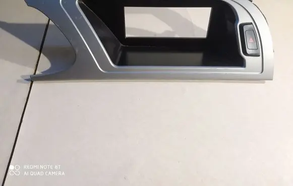 Audi A4 S4 B8 8K Radio/GPS head unit trim 