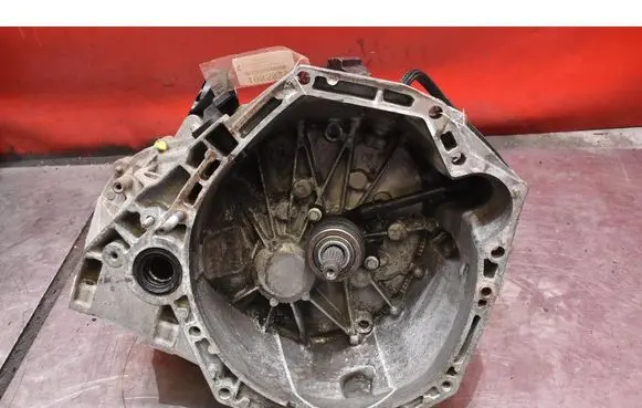 Renault Megane III Manual 6 speed gearbox TL4A056