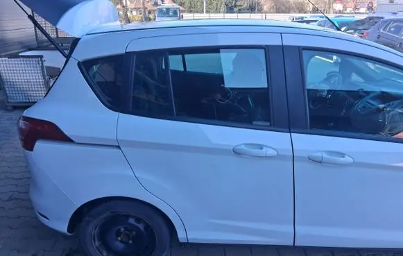 Ford B-MAX Rear door