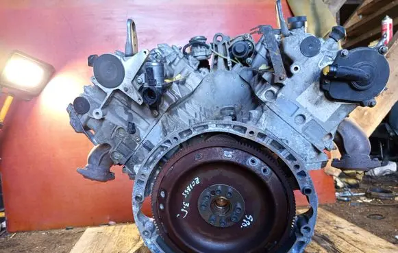 Mercedes-Benz R W251 Engine 272967
