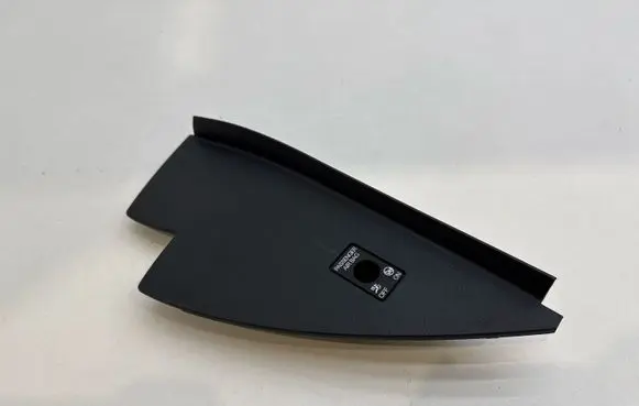 Seat Arona Dashboard side end trim T0552207