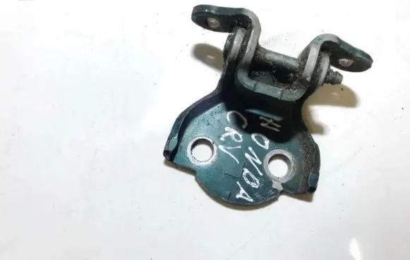 Honda CR-V Rear door lower hinge