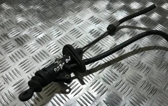 Ford Mondeo MK II Clutch master cylinder 94bb7a543ab 94bb-7a543-ab