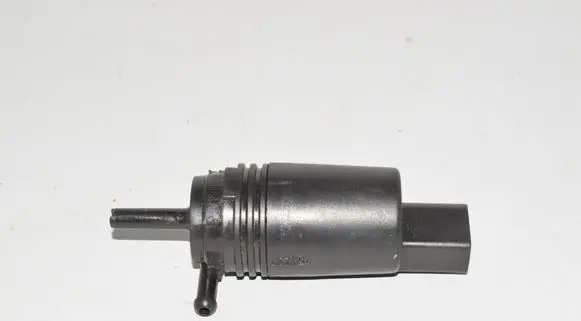 BMW 7 E38 Windscreen/windshield washer pump 8377612